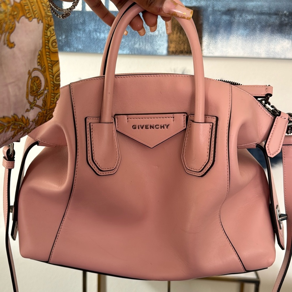 Givenchy Antigona Logo Lettering Tote Bag